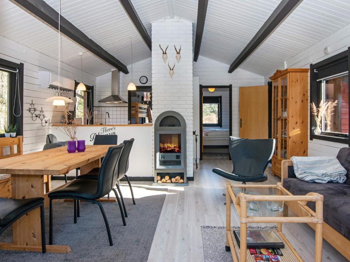4 Person Holiday Home In Nibe 외부 사진